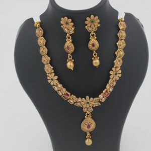 Discover Jadhtar Necklace Set Beauty