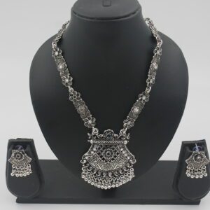 Radiant Pan-Shaped Pendant and Mirror Necklace Set