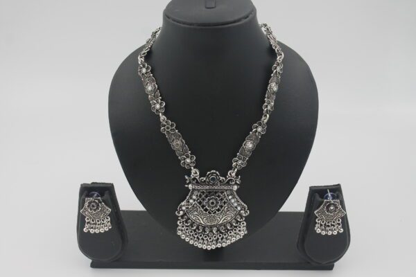 Radiant Pan-Shaped Pendant and Mirror Necklace Set