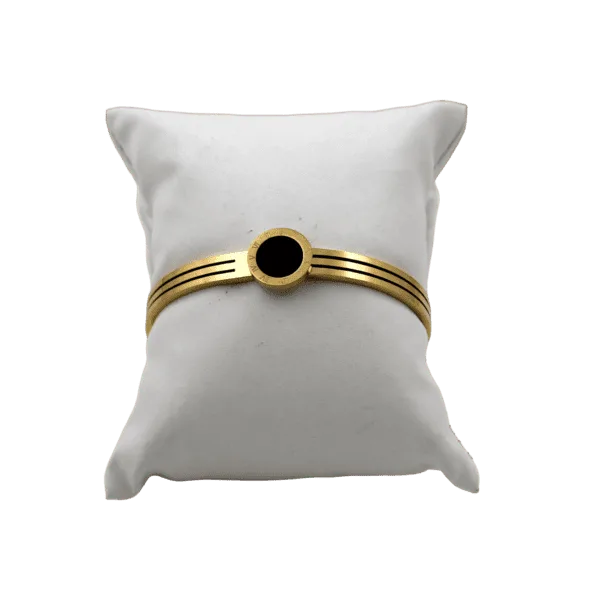 Adorn Your Wrist: Explore Our Bracelet Trends