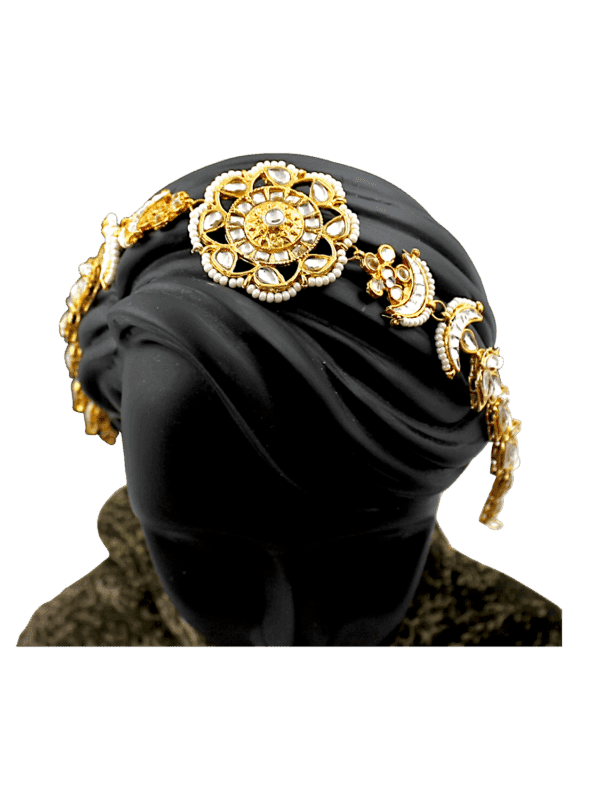 Timeless Pearl & White Stone Matapati
