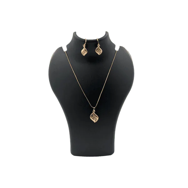Gleaming Leaf Ensemble Pendant Set