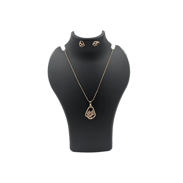 Fancy Triangle Brilliance Pendant Set