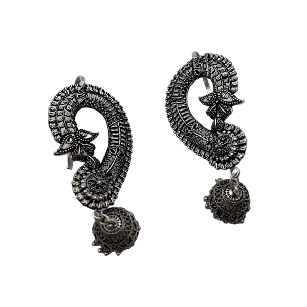 rtisanal Allure: Explore Handcrafted Jhumka Elegance