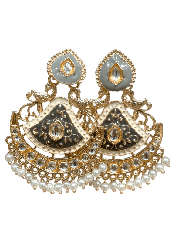 Timeless Traditional Jhumka Earrings: Classic Charm